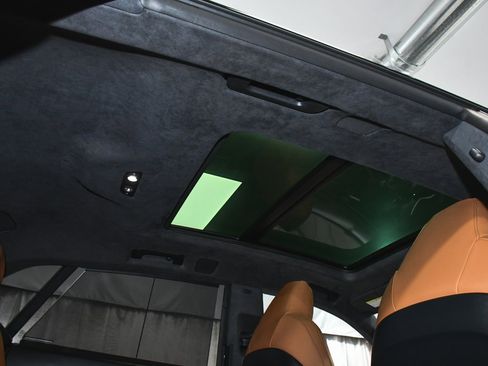 Used 2024 Audi RS Q8 w/ Black Optic Package image 82