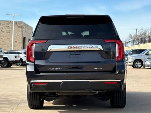 Used 2023 GMC Yukon SLT image 8