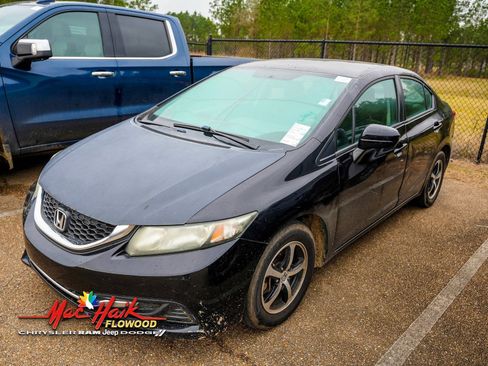 Used 2015 Honda Civic SE image 2
