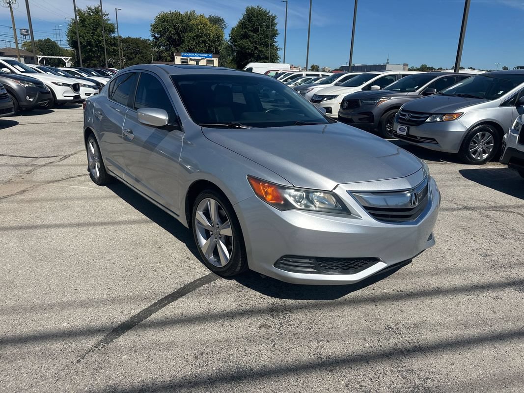 Used 2015 Acura ILX FWD image 11