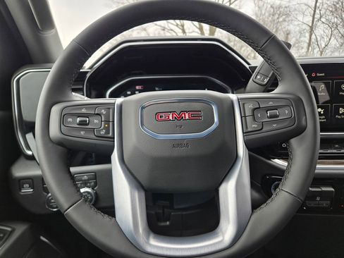 New 2026 GMC Sierra 1500 Elevation image 11