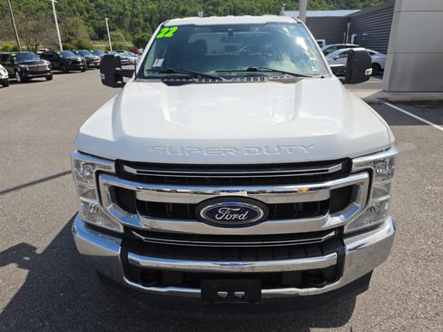 Used 2022 Ford F250 XLT AWD/4WD image 9