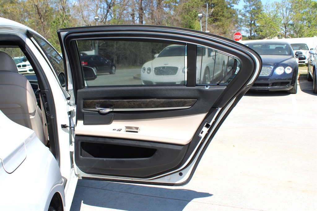 Used 2012 BMW 750Li RWD image 34