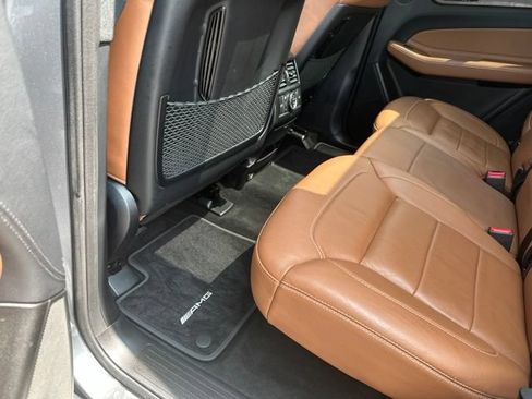Certified 2018 Mercedes-Benz GLE 43 AMG 4MATIC image 31