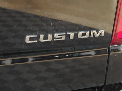 Used 2021 Chevrolet Silverado 1500 Custom AWD/4WD image 44