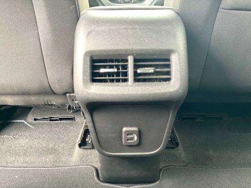 Certified 2023 Chevrolet Equinox LS w/ LS Convenience Package image 20