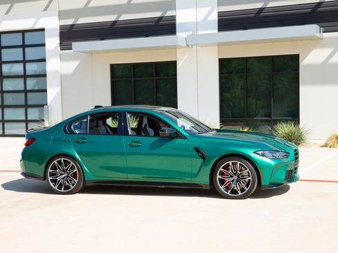 Used 2022 BMW M3 Competition w/ Executive Package AWD/4WD image 17