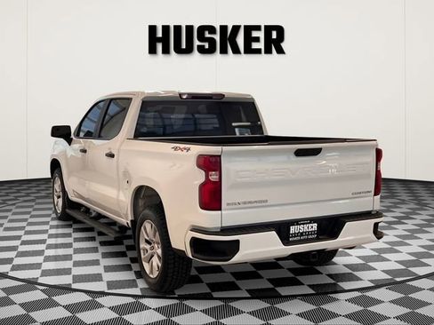 Used 2023 Chevrolet Silverado 1500 Custom AWD/4WD image 5