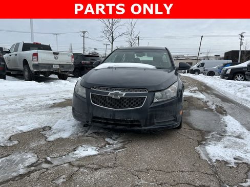 Used 2014 Chevrolet Cruze LT image 2
