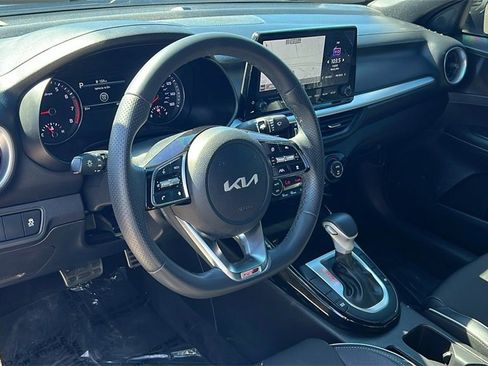 Used 2022 Kia Forte GT-Line w/ GT-Line Premium Package image 8