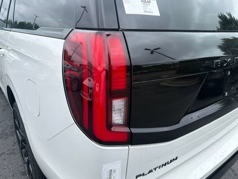 New 2027 Ford Expedition Platinum w/ Stealth Performance Package AWD/4WD image 30