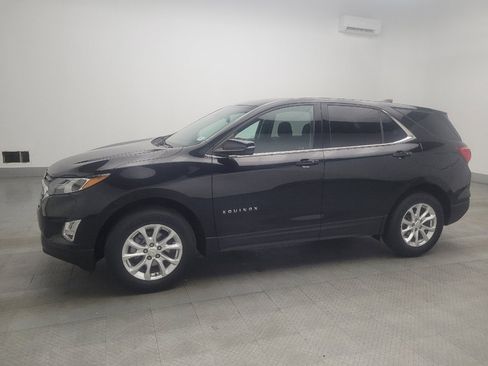 Used 2019 Chevrolet Equinox LT w/ Driver Convenience Package image 2