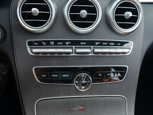 Used 2021 Mercedes-Benz C 300 4MATIC Sedan w/ AMG Line image 34