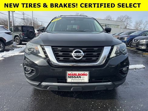 Certified 2018 Nissan Pathfinder SL image 2