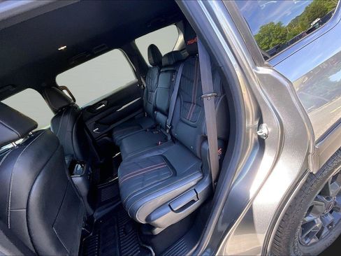 Certified 2025 Nissan Armada PRO-4X AWD/4WD image 26