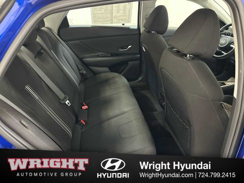Certified 2025 Hyundai Elantra SEL image 16