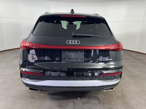 Used 2025 Audi Q5 Premium Plus w/ Premium Plus image 6