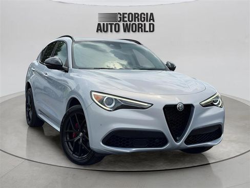 Used 2021 Alfa Romeo Stelvio Ti w/ Nero Edizione AWD/4WD image 2
