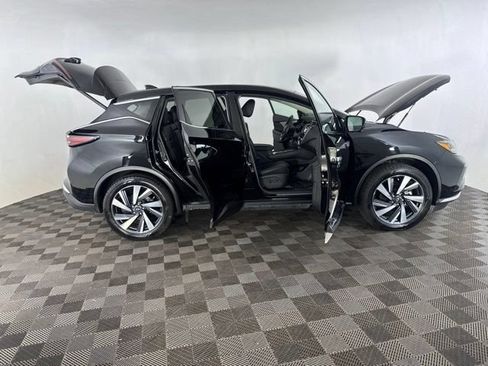 Used 2024 Nissan Murano SL AWD/4WD image 13