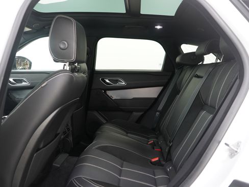 Used 2023 Land Rover Range Rover Velar R-Dynamic S image 19