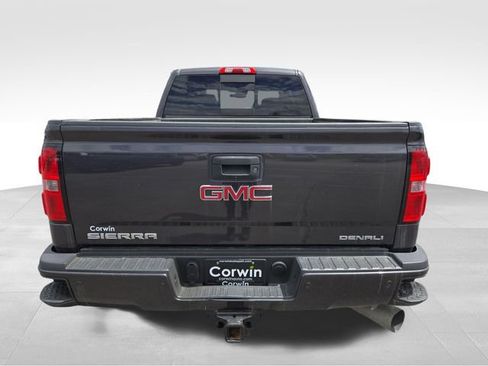 Used 2016 GMC Sierra 2500 Denali w/ Duramax Plus Package AWD/4WD image 12