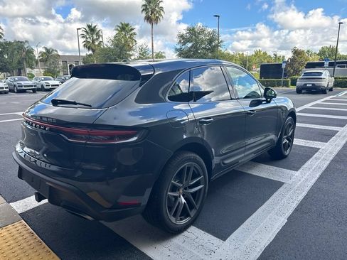 Certified 2024 Porsche Macan AWD/4WD image 4