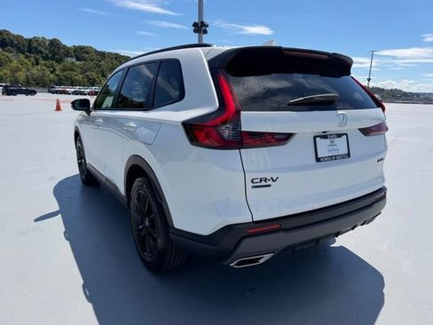 Certified 2026 Honda CR-V Sport image 9