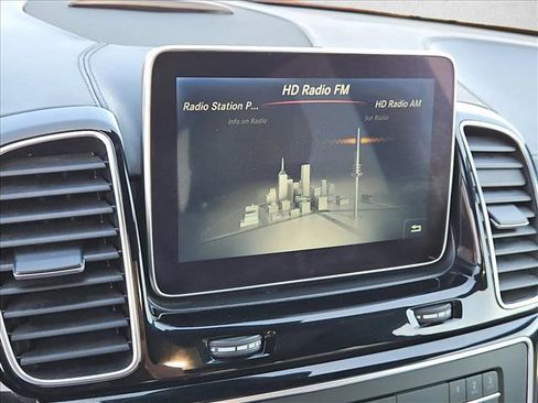 Used 2016 Mercedes-Benz GLE 350 w/ Parking Assist Package image 20