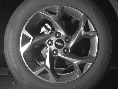 Used 2025 Chevrolet Trax LT FWD image 15