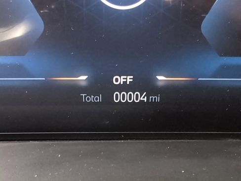 Used 2026 BMW X5 sDrive40i w/ Premium Package image 19