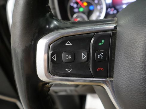 Used 2019 RAM 1500 Laramie AWD/4WD image 32