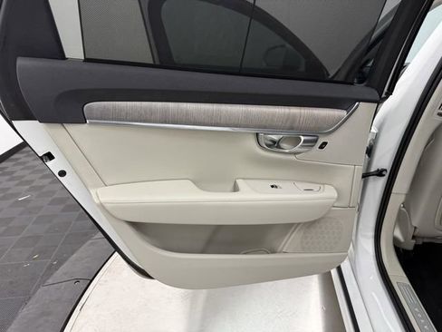 Certified 2023 Volvo S90 B6 Plus w/ Protection Package Premier image 20