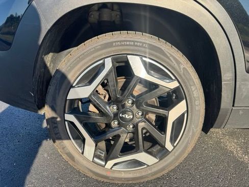 Used 2024 Kia Seltos SX w/ SX Sunroof Package AWD/4WD image 9