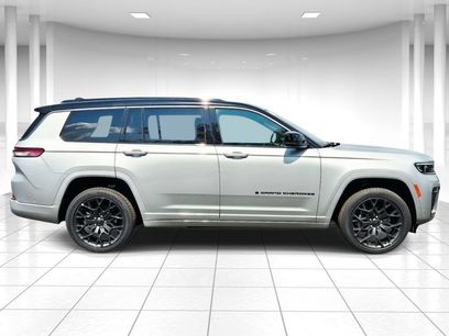 New 2026 Jeep Grand Cherokee L Summit w/ Obsidian Package