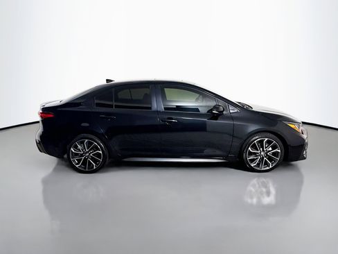 Used 2022 Toyota Corolla SE image 11