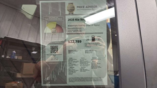 Used 2025 Kia Soul LX FWD image 25