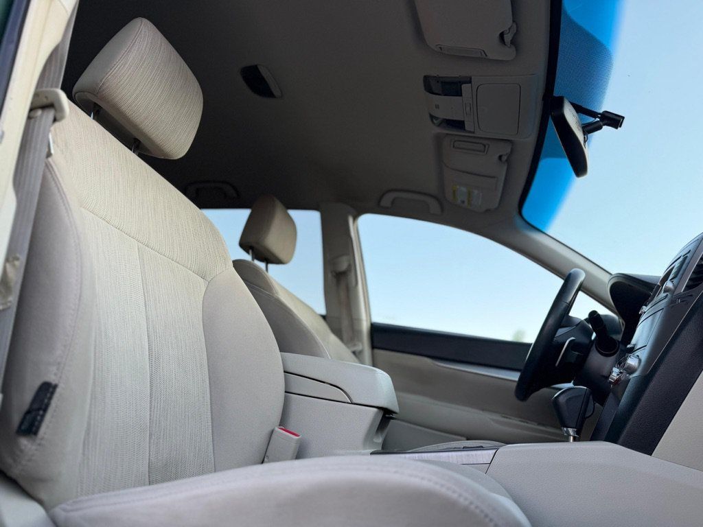 Used 2014 Subaru Outback 2.5i Premium AWD/4WD image 14