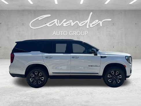 Used 2023 GMC Yukon Denali Ultimate AWD/4WD image 21