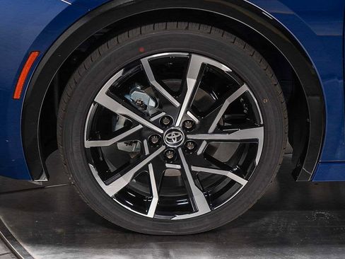 New 2026 Toyota Prius Plug-In Hybrid image 10