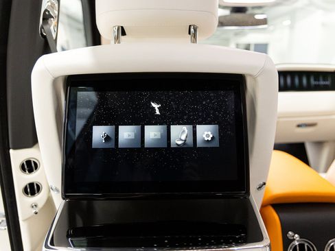 New 2026 Rolls-Royce Cullinan AWD/4WD image 55