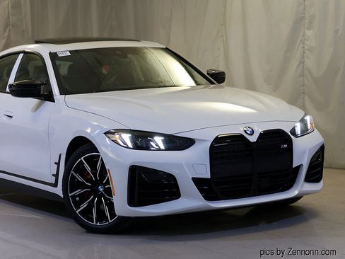 New 2026 BMW 440i xDrive w/ Premium Package AWD/4WD image 2