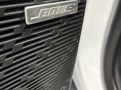 Used 2025 Buick Enclave Preferred image 18