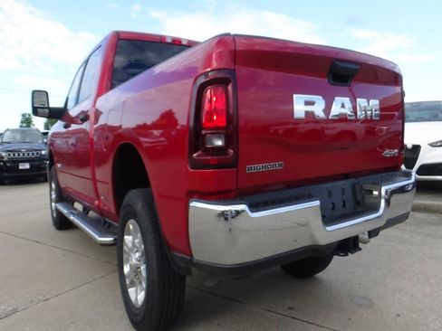 Used 2026 RAM 2500 Big Horn AWD/4WD image 9
