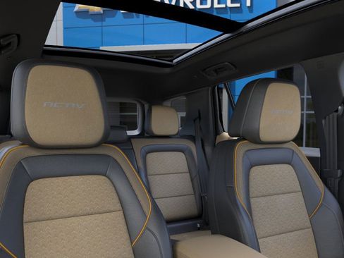 New 2026 Chevrolet Equinox ACTIV w/ Convenience Package III image 26