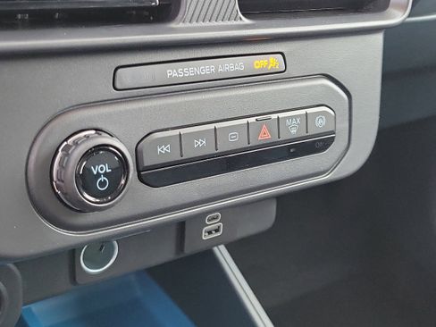 New 2025 Ford Maverick XLT w/ 4K Tow Package image 28