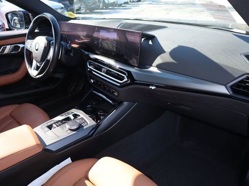 Used 2023 BMW 230i xDrive Coupe image 23