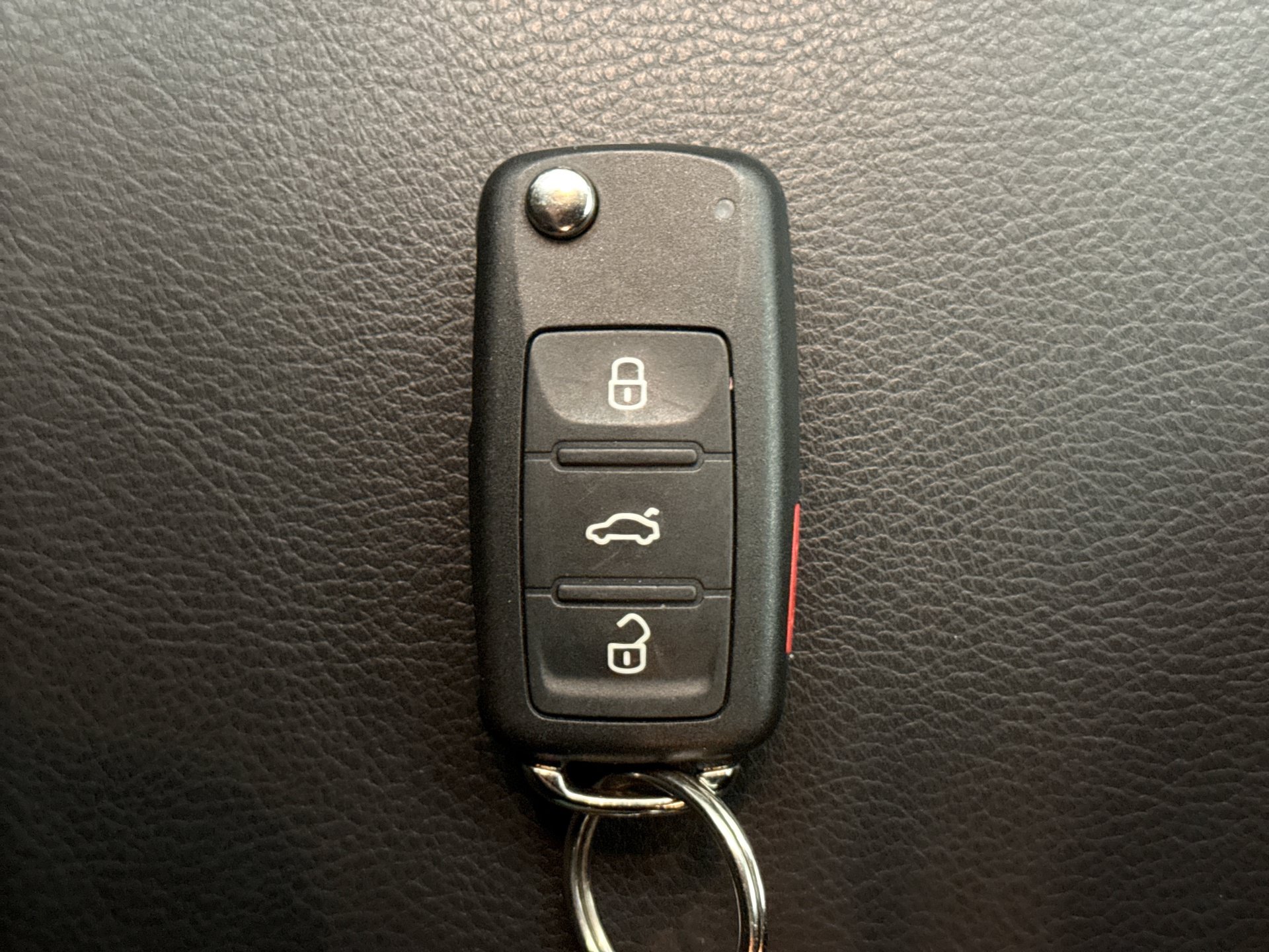 Used 2014 Volkswagen Tiguan S FWD image 10