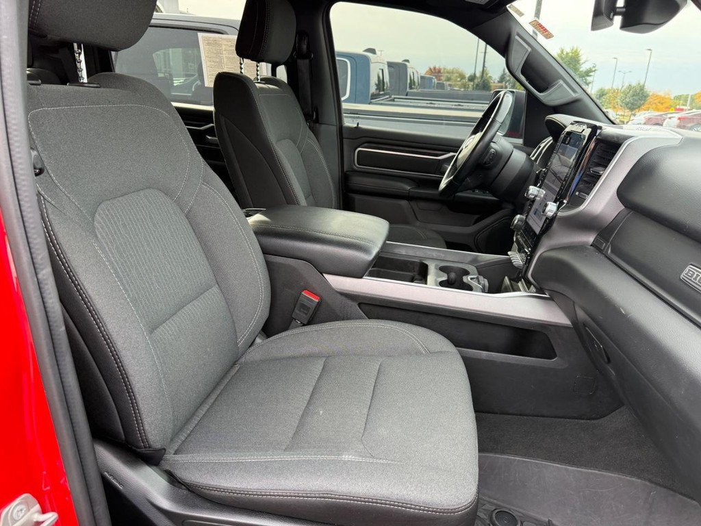 Used 2023 RAM 1500 Big Horn AWD/4WD image 6