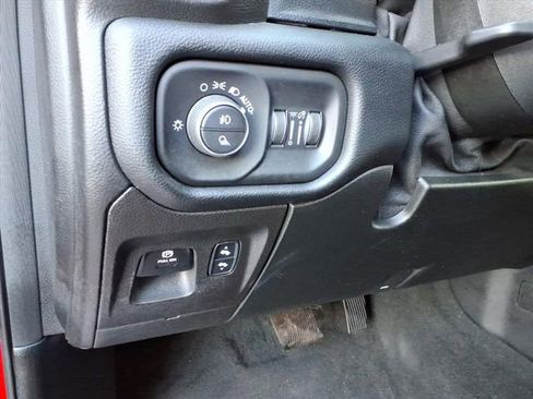 Used 2021 RAM 1500 Laramie image 28