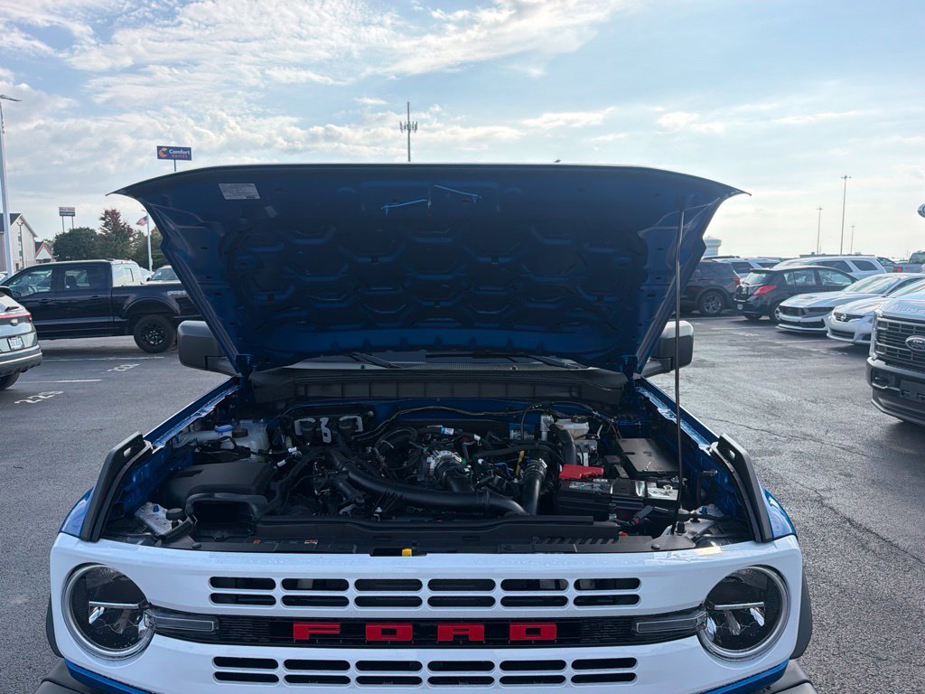 New 2026 Ford Bronco Heritage Edition AWD/4WD image 16